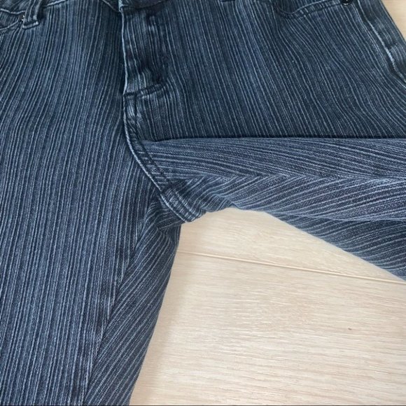 Gasoline Jeans Women’s Size 10 US‎ Black Striped Denim Straight Leg - Picture 11 of 11